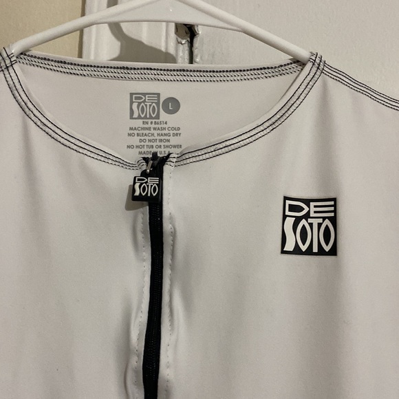 De Soto Sports wear - Picture 4 of 7